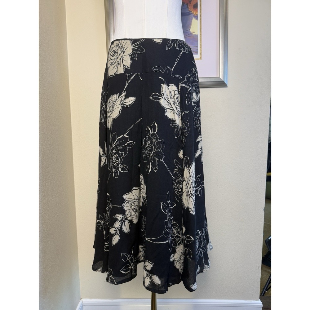 Vintage 90s Jones New York Signature Rose Skirt Pleated | Black Cream | Size‎ 4